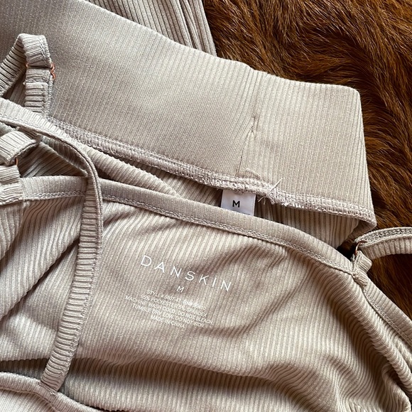 NWT Danskin Ash Rose Lounge Set - Picture 11 of 11